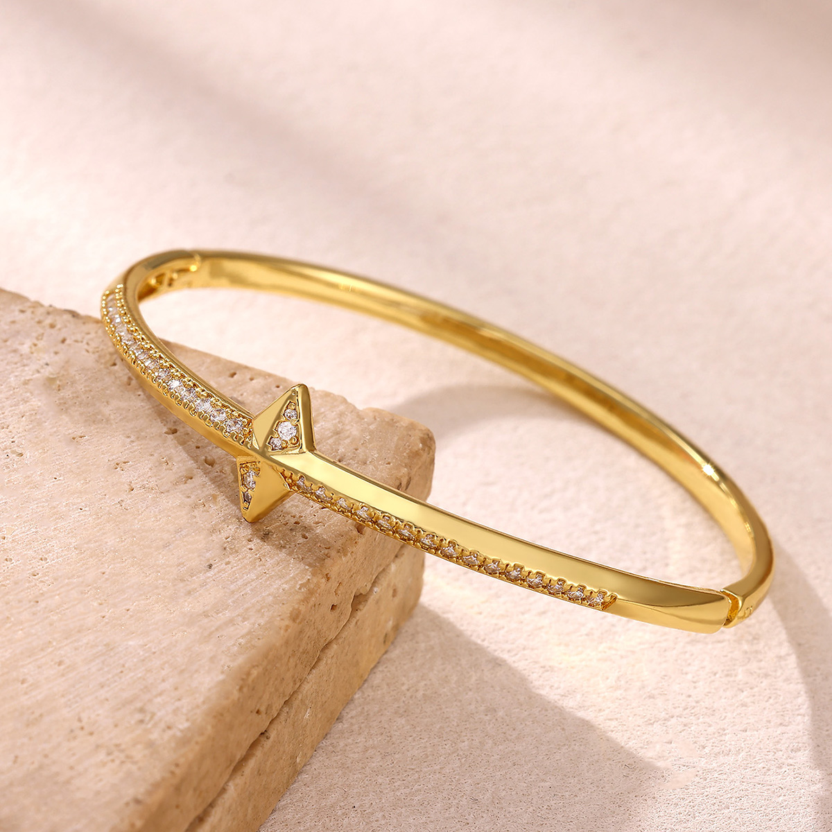 Bransoletka Kryształowa Gwiazd – Men'S Accessories Best recenzja i cena