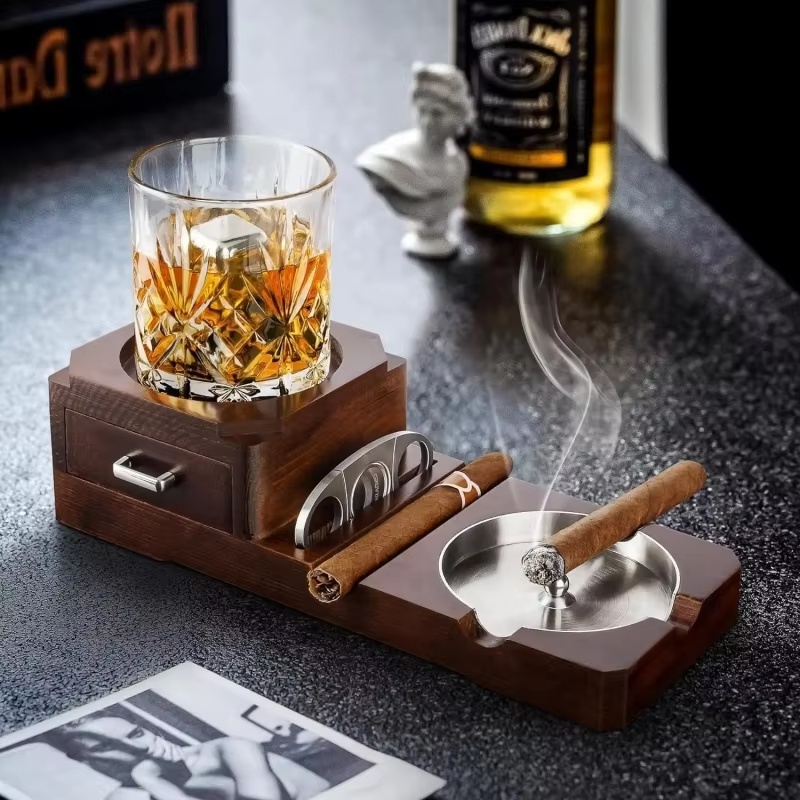 Drewniana popielniczka na cyga – Men Accessories Drawer recenzja i cena