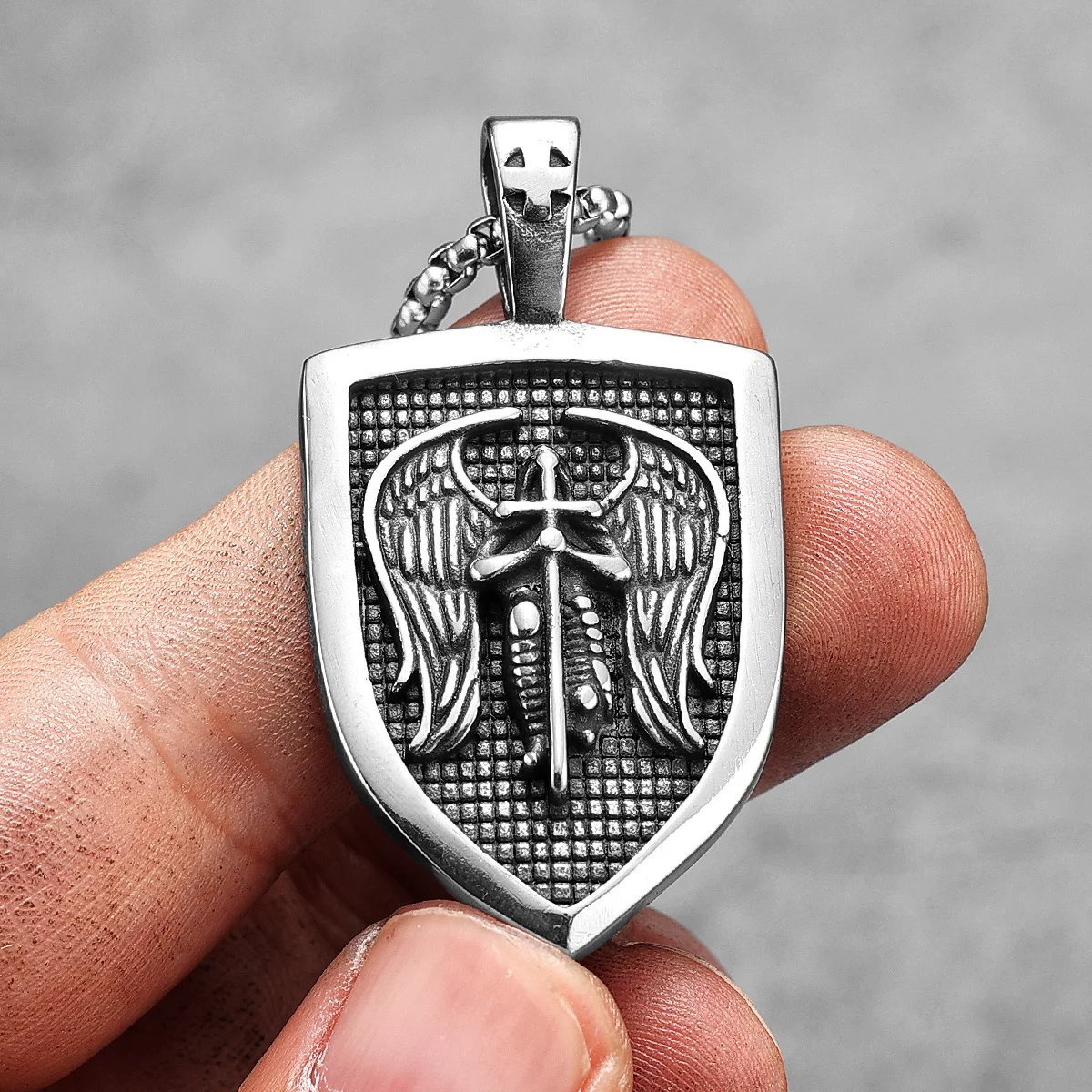 Archangel St. Michael Wisiorki – Men'S Accessories Best recenzja i cena